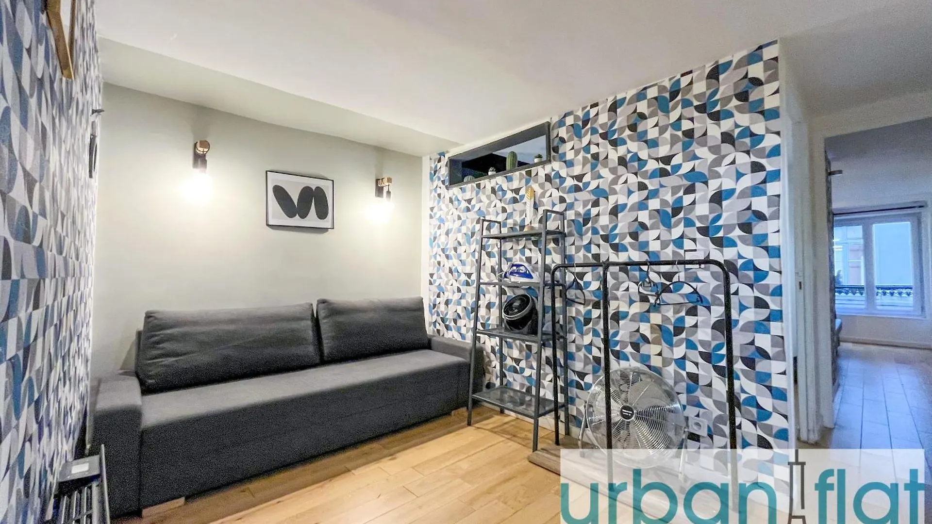 Urban Flat 89 - Charming Central Flat Paris 0*,  France