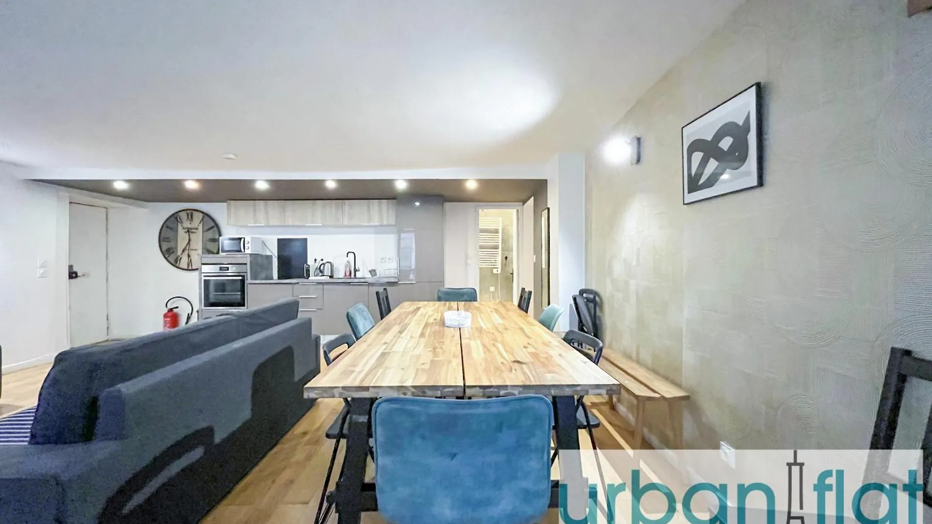 Urban Flat 89 - Charming Central Flat Paris France
