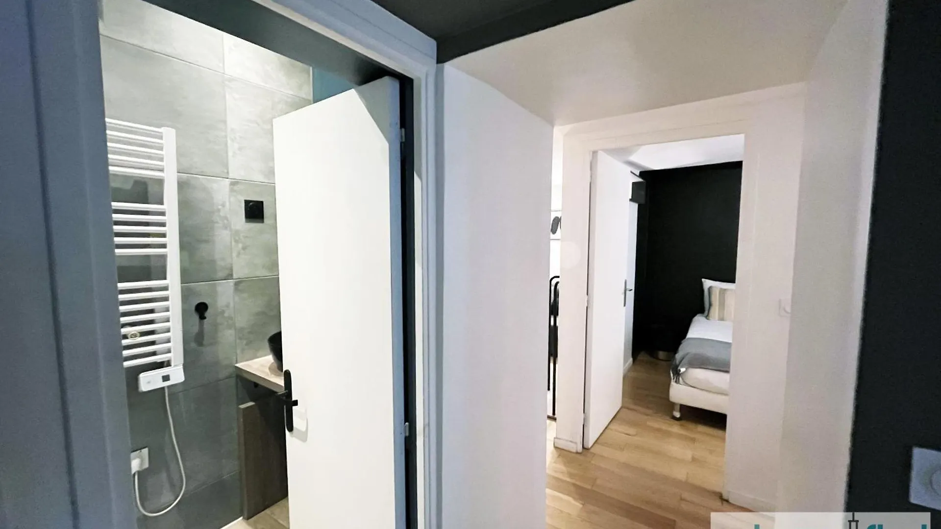 Urban Flat 89 - Charming Central Flat Paris Apartment